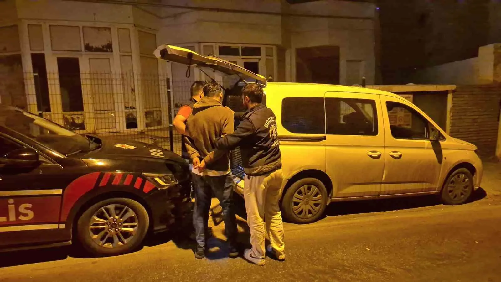 Bodrum'da kan donduran olay: Arkadaşını öldürdükten sonra soğukkanlılıkla 112'yi aradı