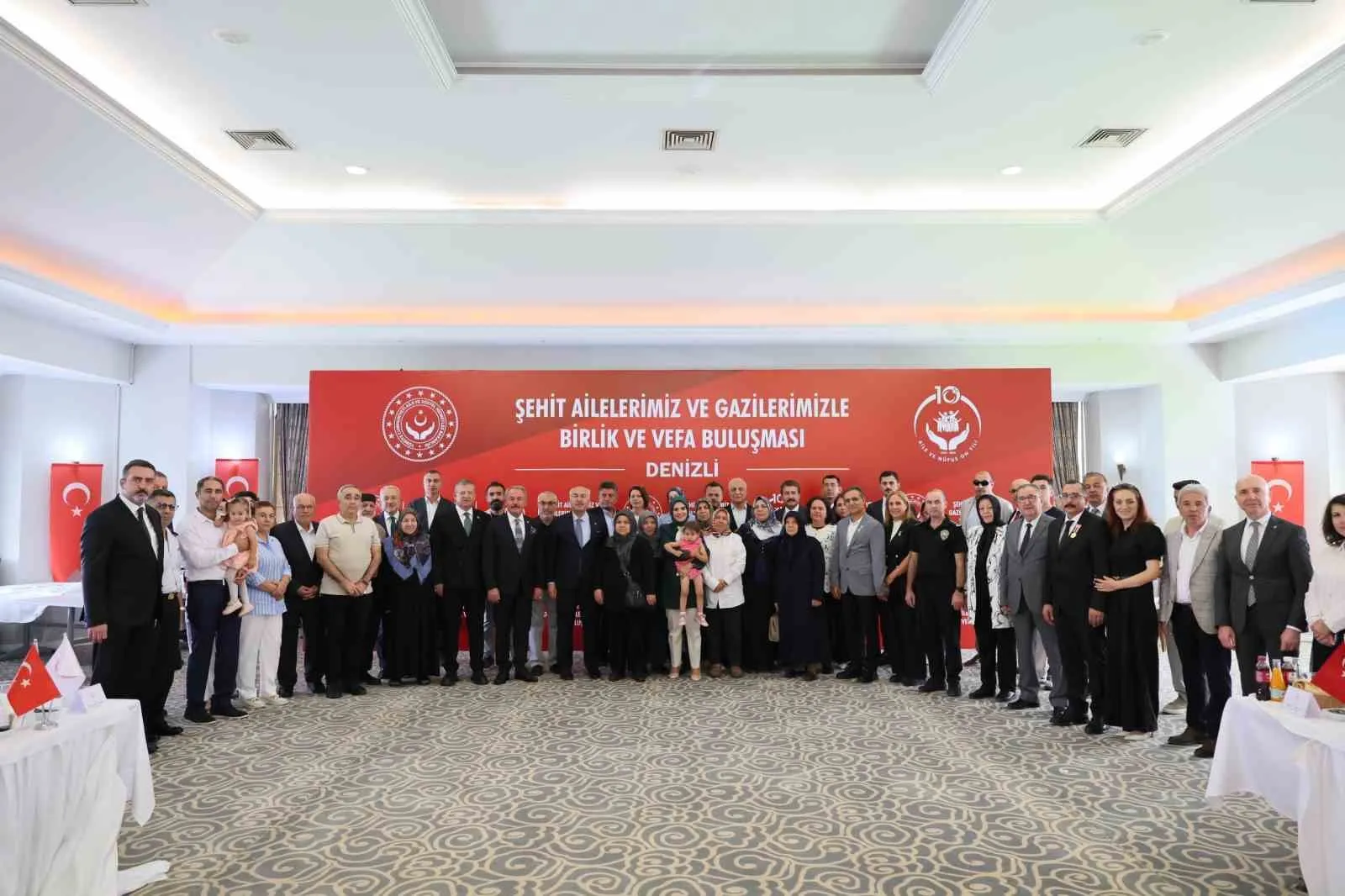 Bakan Göktaş'tan terörle mücadele mesajı: Annelerin gözyaşı son bulsun