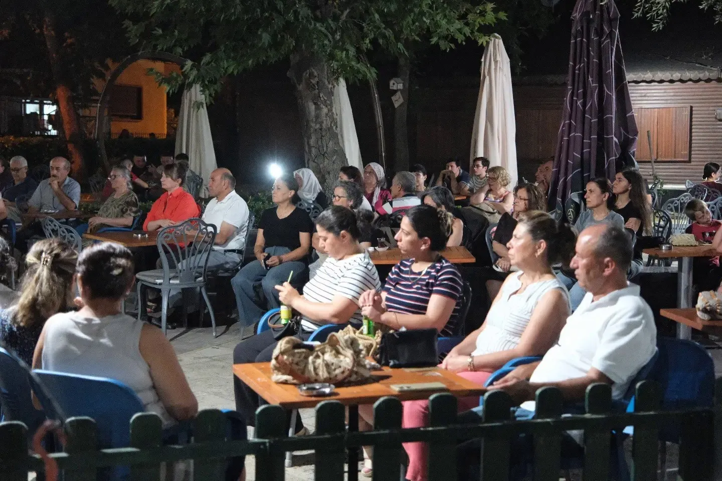 Sarıgöl’de Edebiyatın İzinde: Gerçeklikle Öykünün Buluştuğu Söyleşi