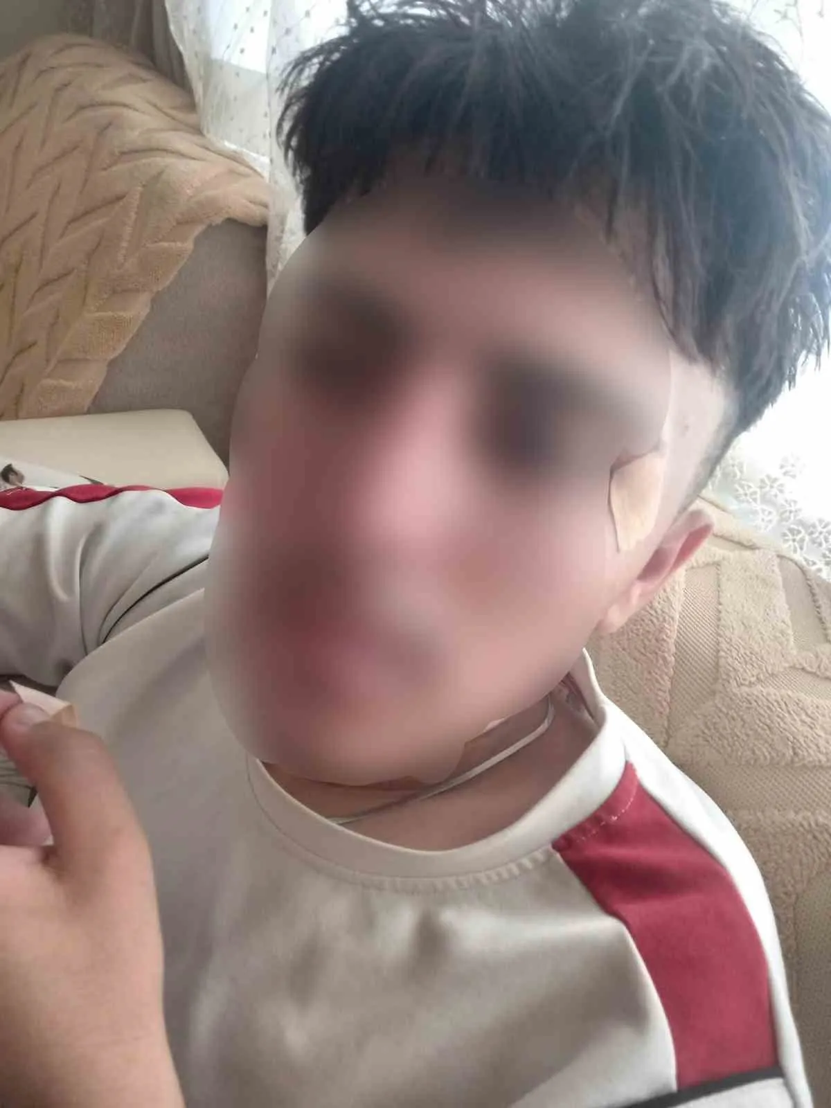 Eğitim yuvasında şiddet skandalı: Öğretmen öğrencisinin burnunu kırdı