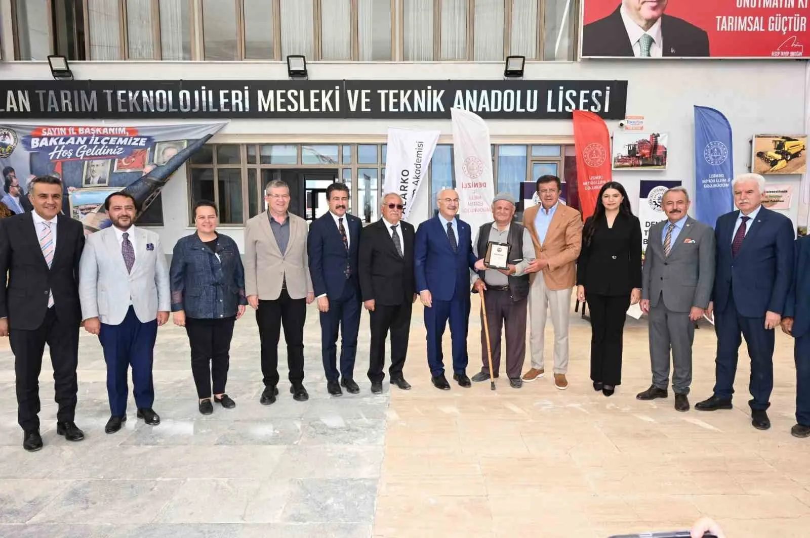 Denizli’de tarımın geleceği genç ellerde şekilleniyor: Yeni iş birliği dönemi başladı