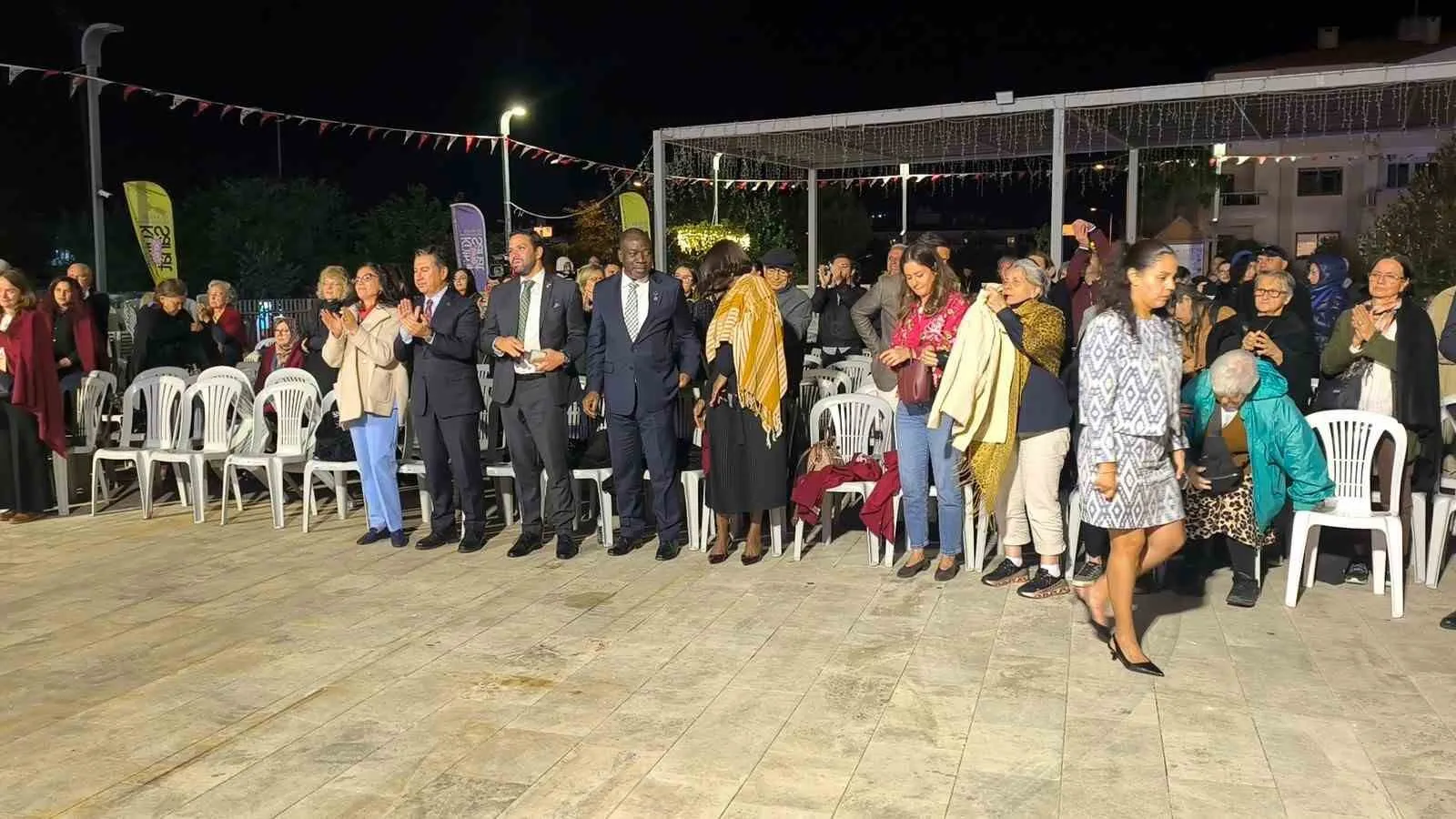 Menteşe’de Latin rüzgarı: Guatemala ezgileri soğuğa meydan okudu