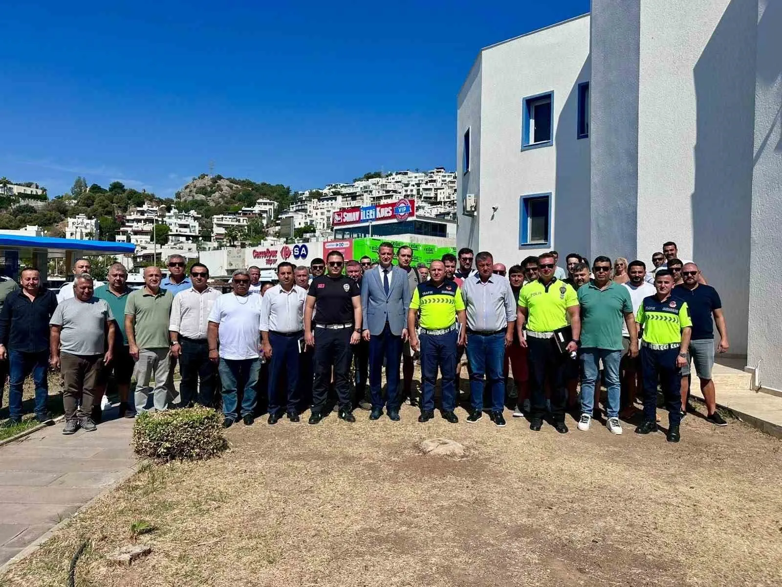 Bodrum'da servis şoförlerine kritik uyarı: Öğrenci güvenliği kırmızı çizgimiz