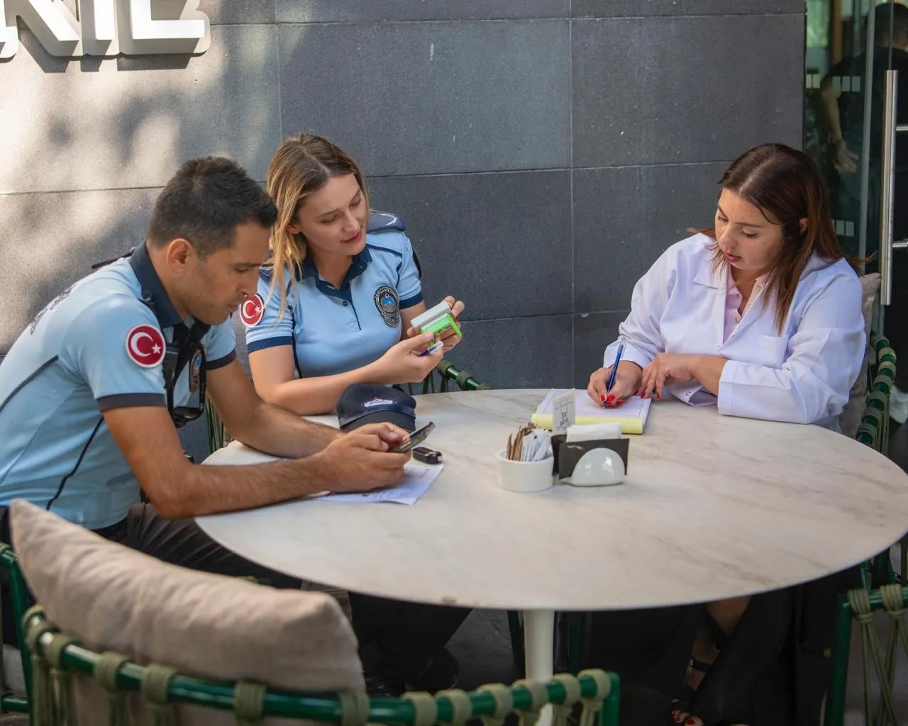 Kuşadası otellerinde hijyen mesaisi: Turistlerin sağlığı için sıkı takip
