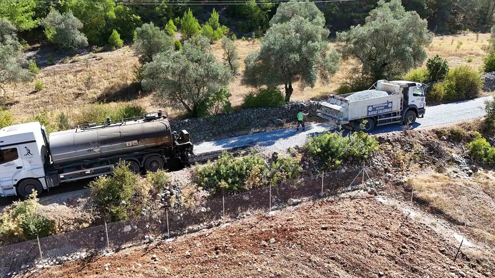 Menteşe’de ulaşım çilesine son: İki mahalle arasındaki yol 7 kilometre kısaldı