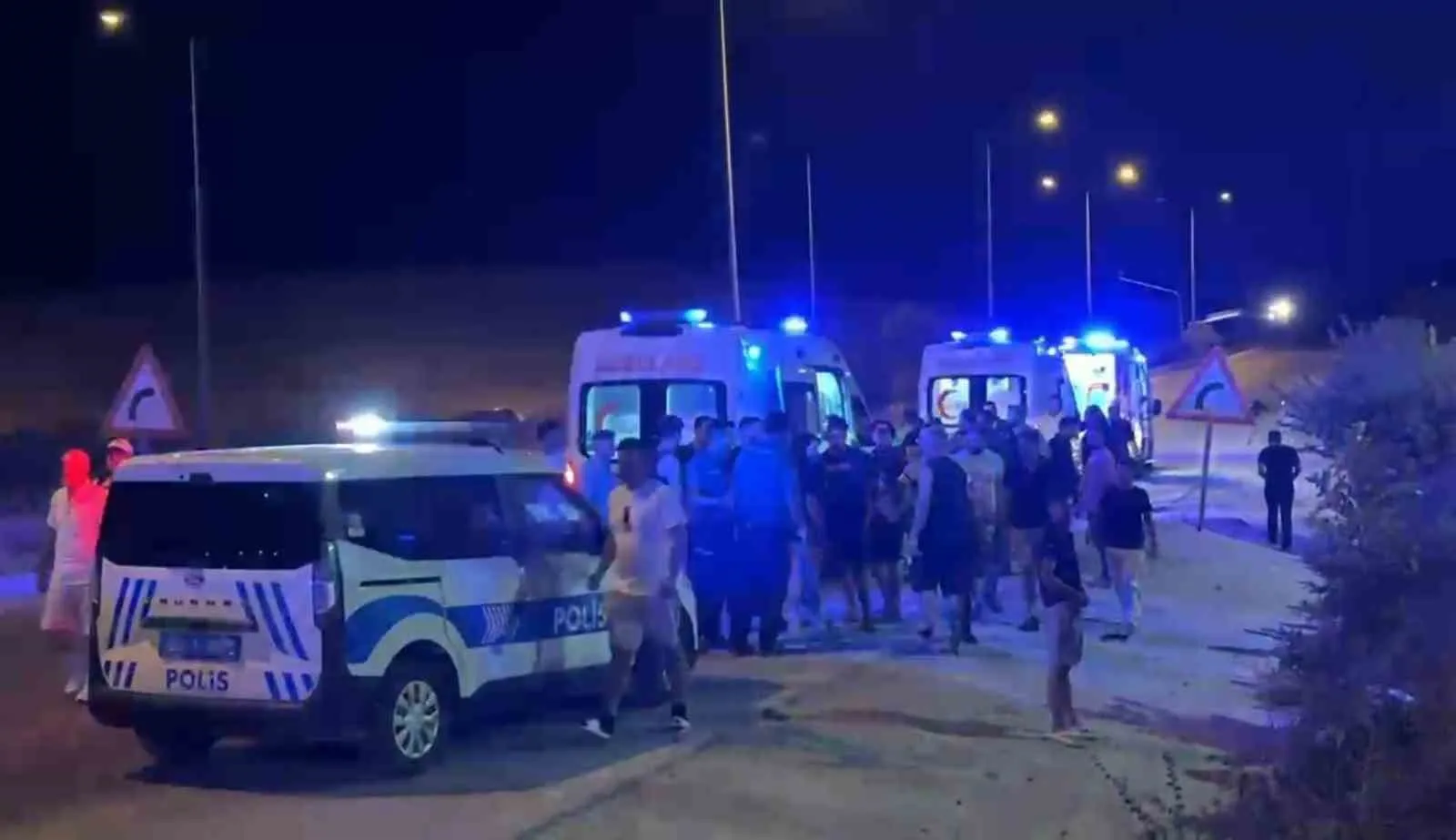 Söke’de Kavşakta Üç Araçlı Zincirleme Çarpışma: Çevre Yolu’nda Panik Anları