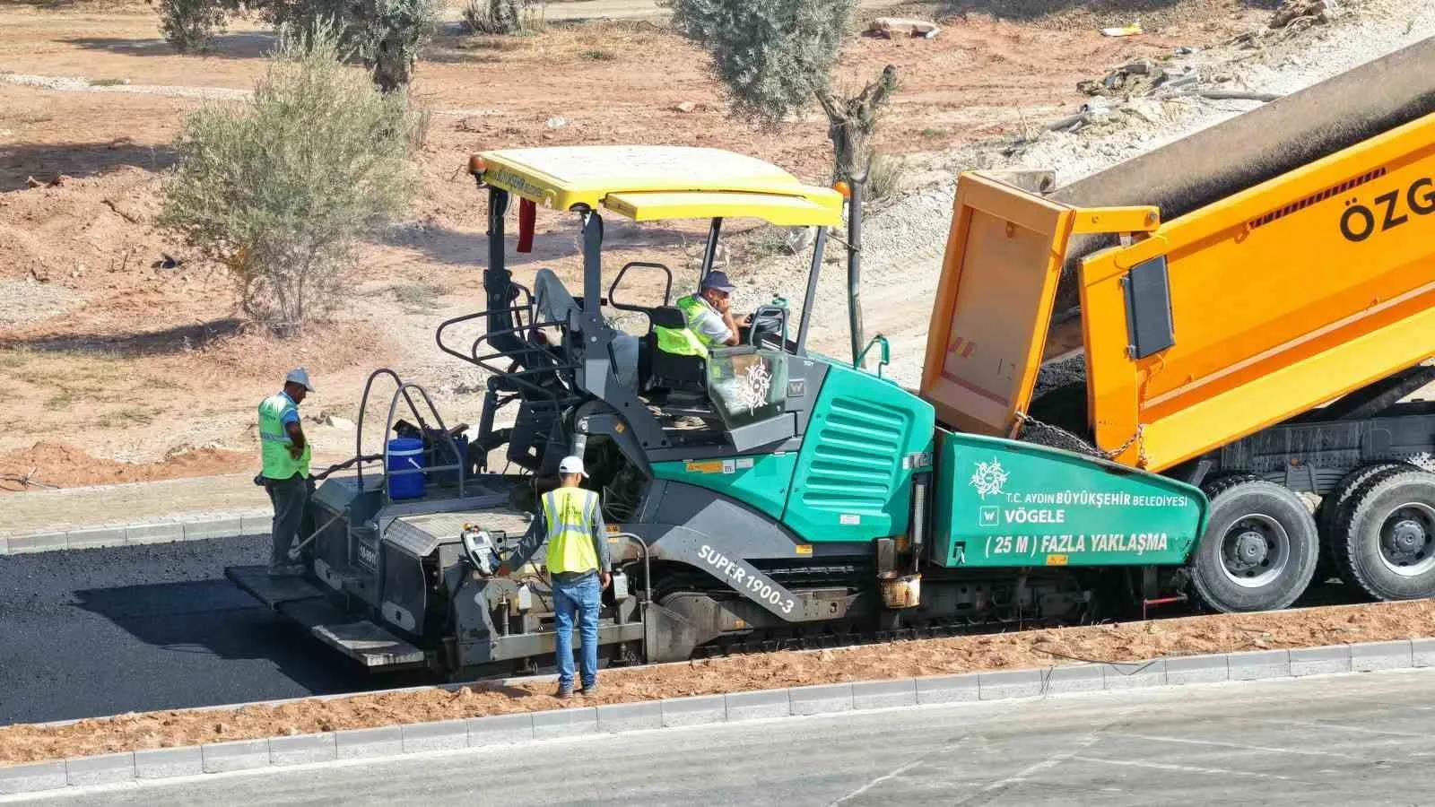 Efeler'in trafiğine modern dokunuş: Kızılçay Bulvarı yenileniyor