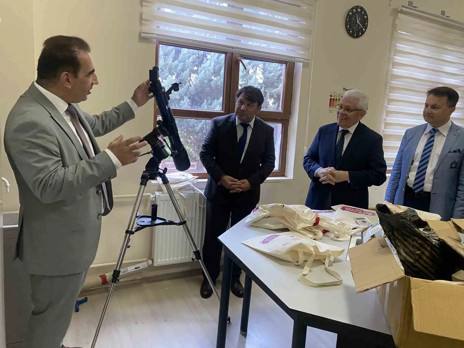Alaşehir’de özel öğrenciler için bilim ve sanat dolu beş gün