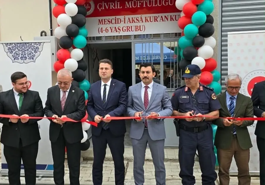 Çivril’de minik yürekler için anlamlı buluşma: Mescid-i Aksâ Kur’an Kursu kapılarını açtı