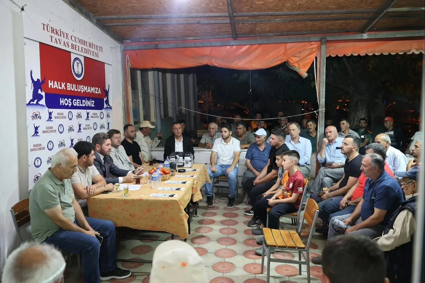 Tavas’ta ortak akıl dönemi: Başkan Tatık mahalle sakinleriyle buluştu
