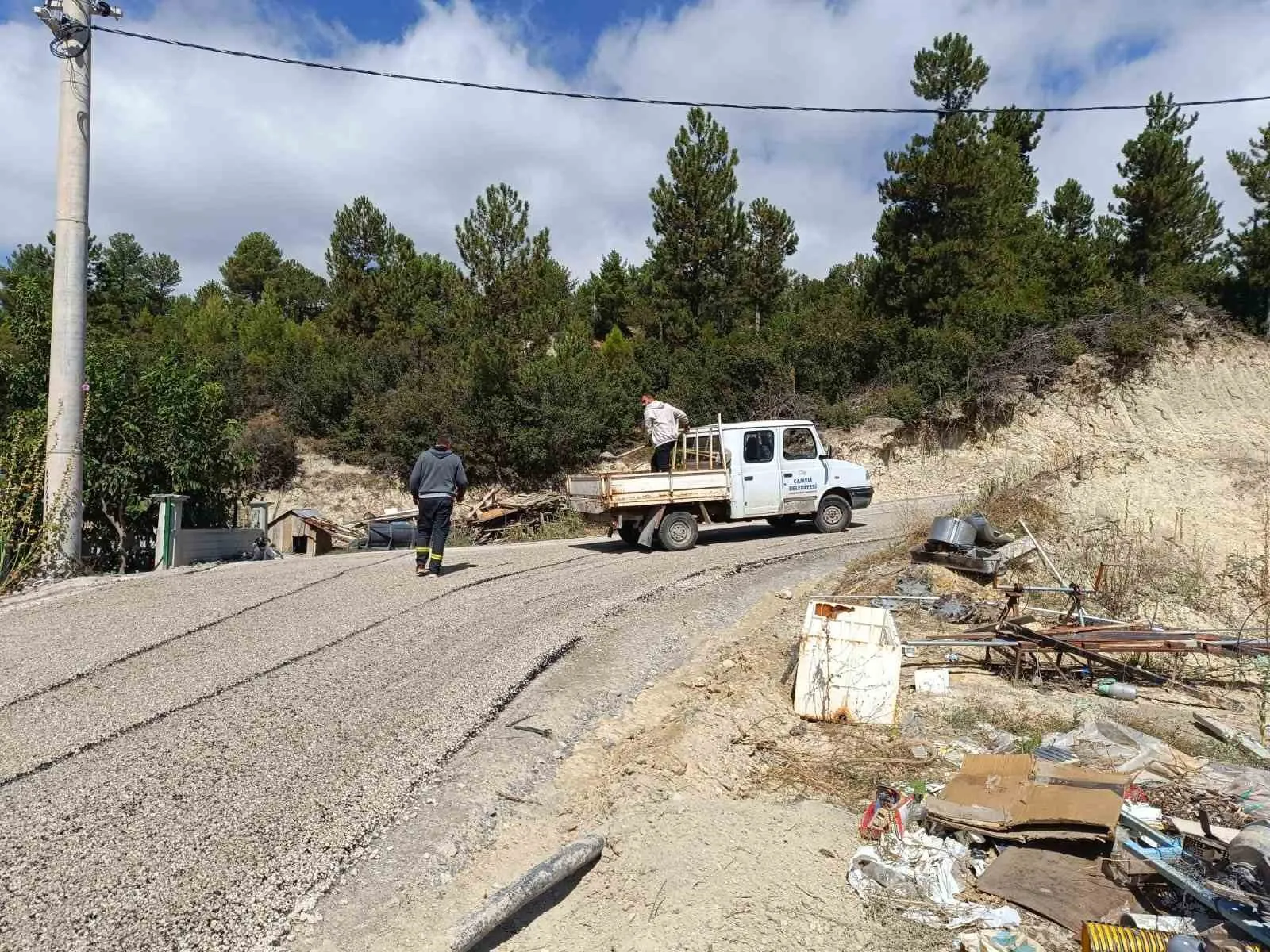 Çameli’de ulaşım seferberliği: Yeni Mahalle modern yollara kavuşuyor