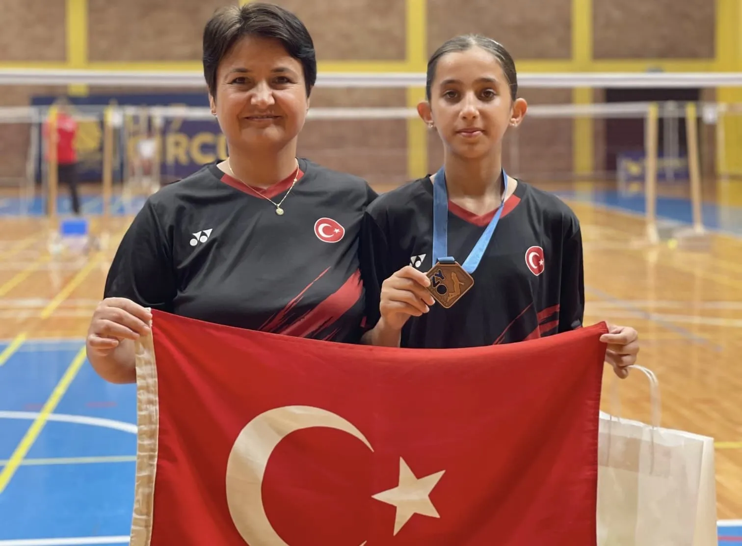 Manisalı badmintoncudan Hırvatistan'da madalya gururu