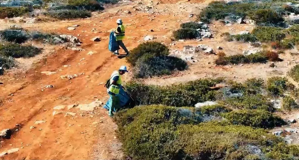 Didim’de çevre seferberliği: Kulakçı Koyu gönüllülerin eliyle parladı