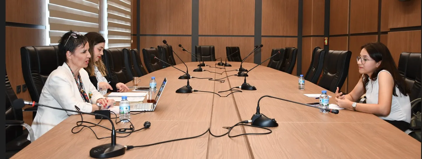 Aydınlı üreticilere marka gücü desteği: Borsa uzmanları sahaya indi