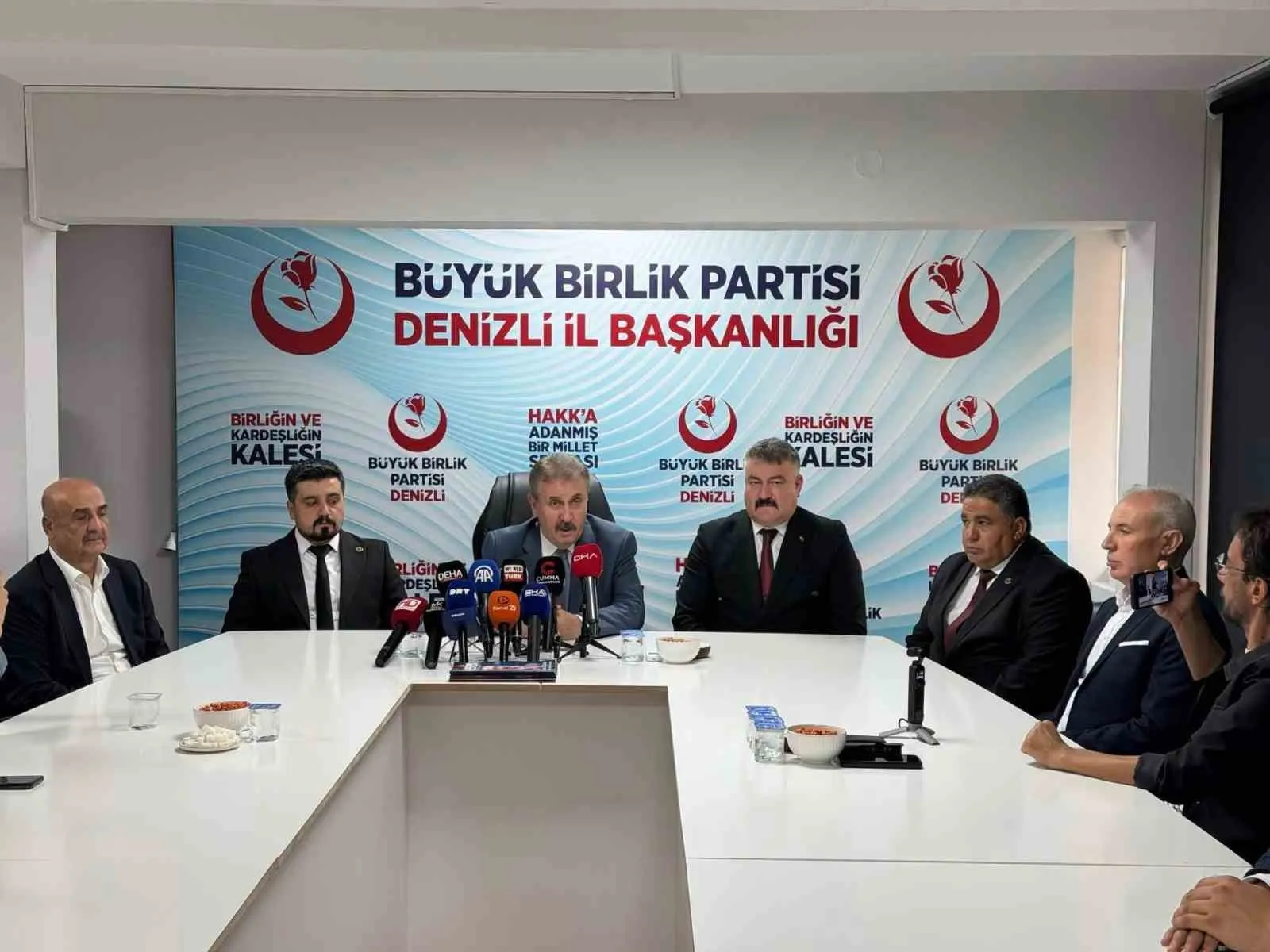 Destici’den Denizli’de kritik mesaj: Adalet arayışımız sürecek