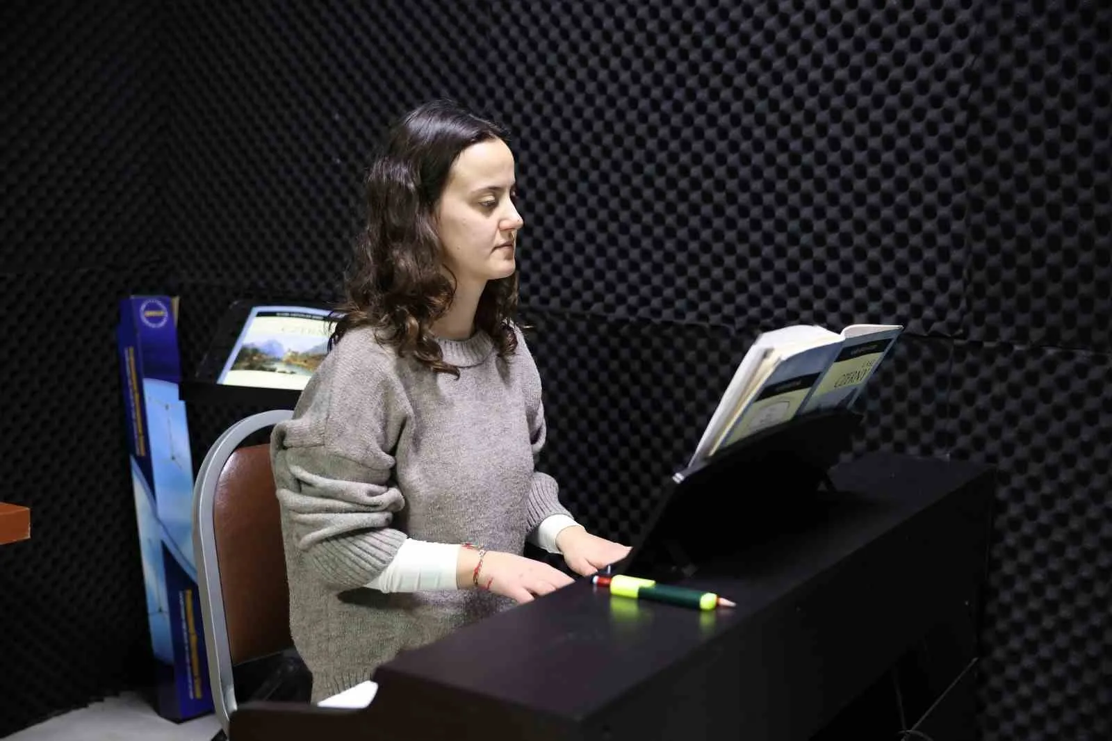 Efeler'de notalar hayat buluyor: Müzik akademisi kapılarını açıyor