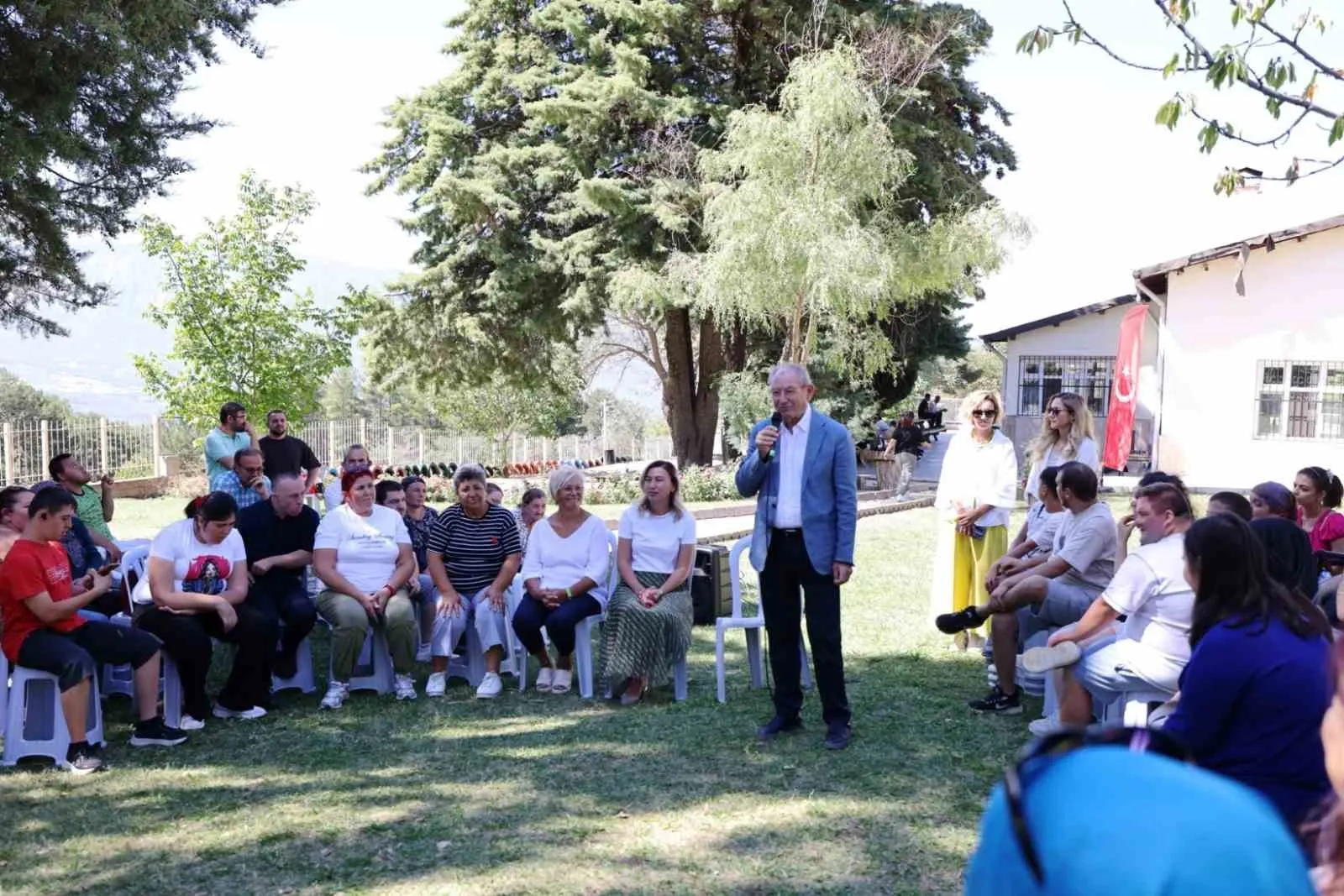 Doğanın kalbinde moral depoladılar: Engelli bireyler için unutulmaz kamp günü