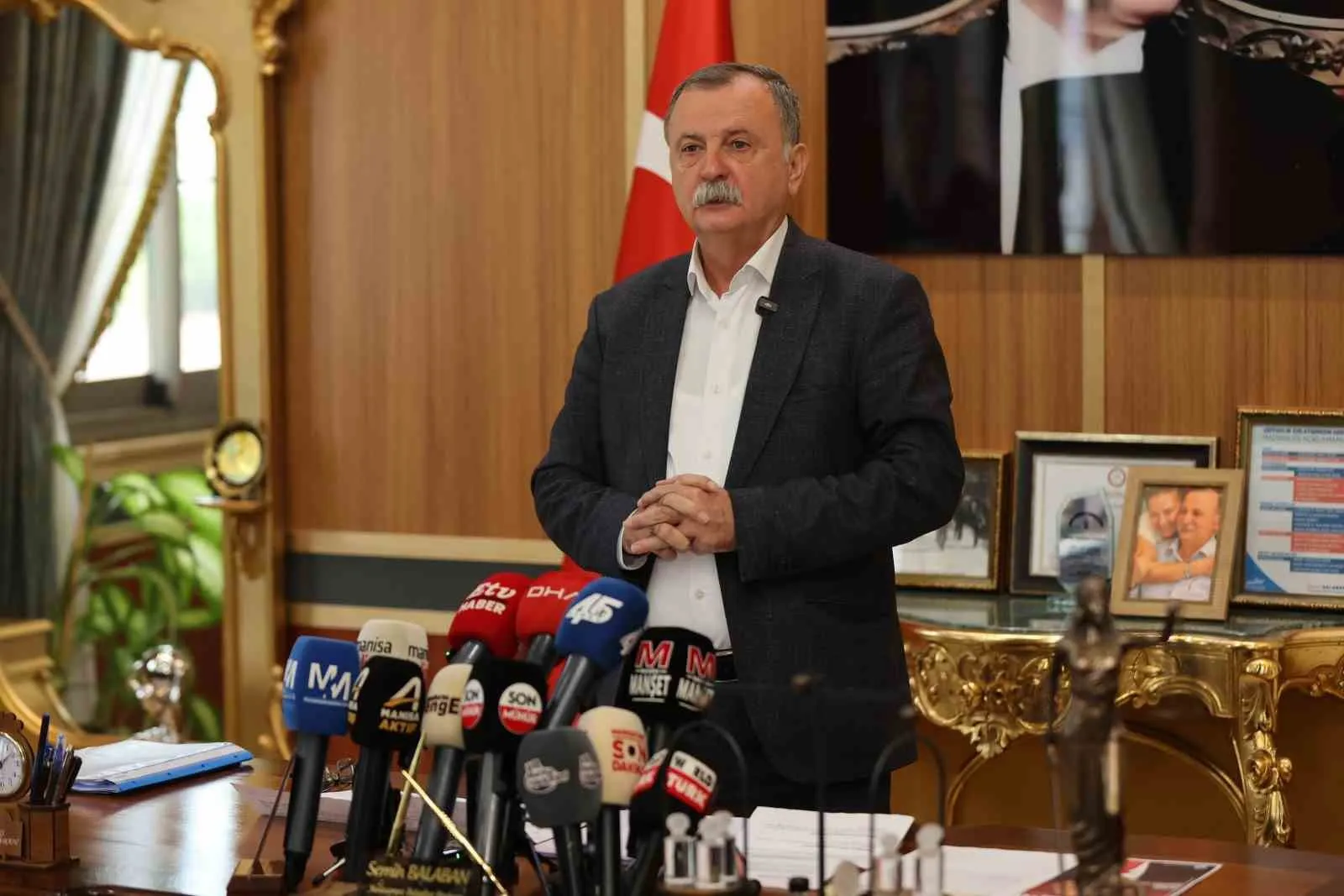 Yunusemre’de hizmet seferberliği: Başkan Balaban’dan şeffaflık vurgusu