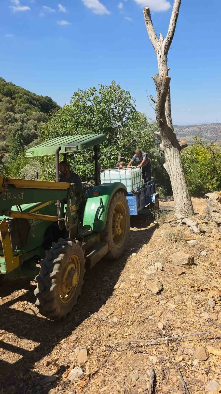 Tire’de çamur esareti: Mahalleli isyan bayrağını açtı