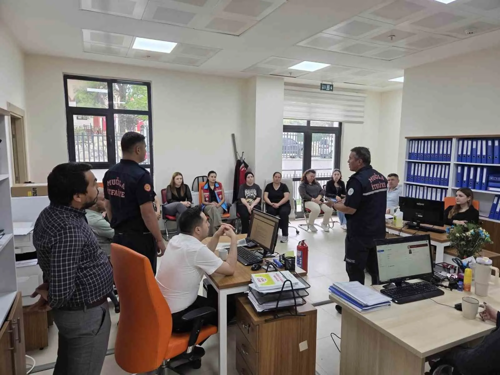 Yatağan’da olası afetlere karşı tam donanımlı hazırlık: Personel yangınla mücadeleyi öğrendi