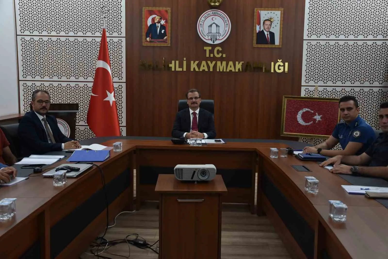 Salihli’de sınav günü hazırlıkları tamam: Adaylar için güvenlik kalkanı kuruldu