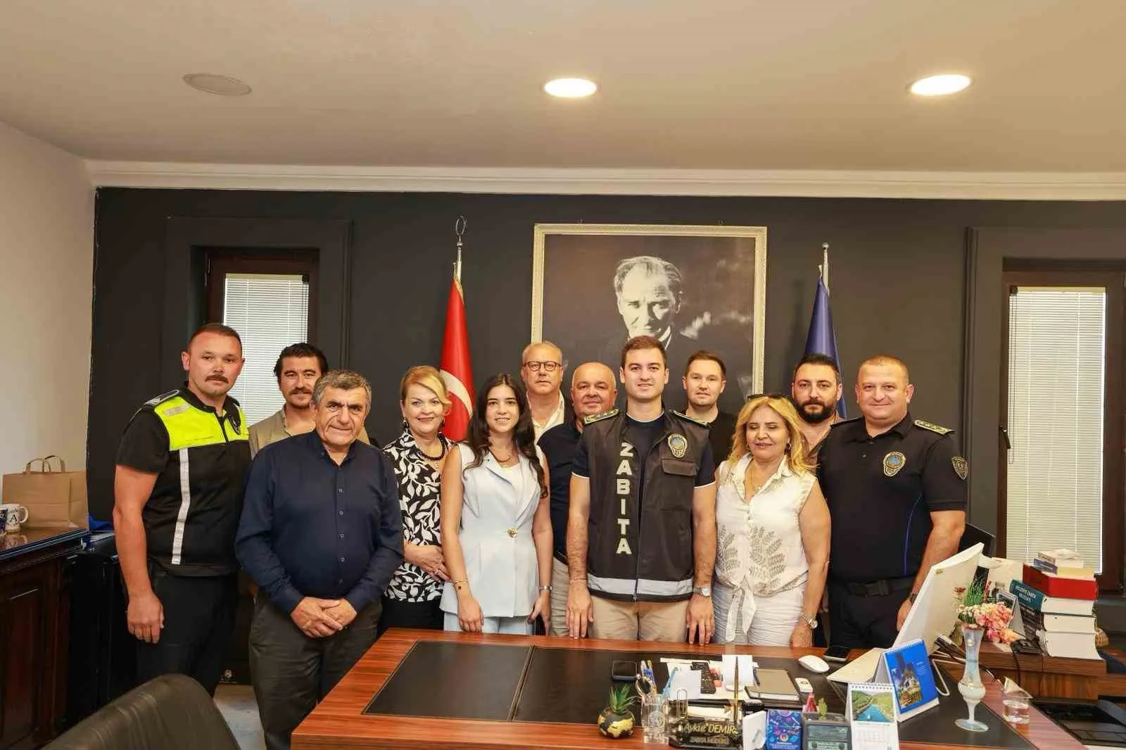 Bodrum'un huzur nöbetçilerine Başkan Mandalinci'den anlamlı ziyaret