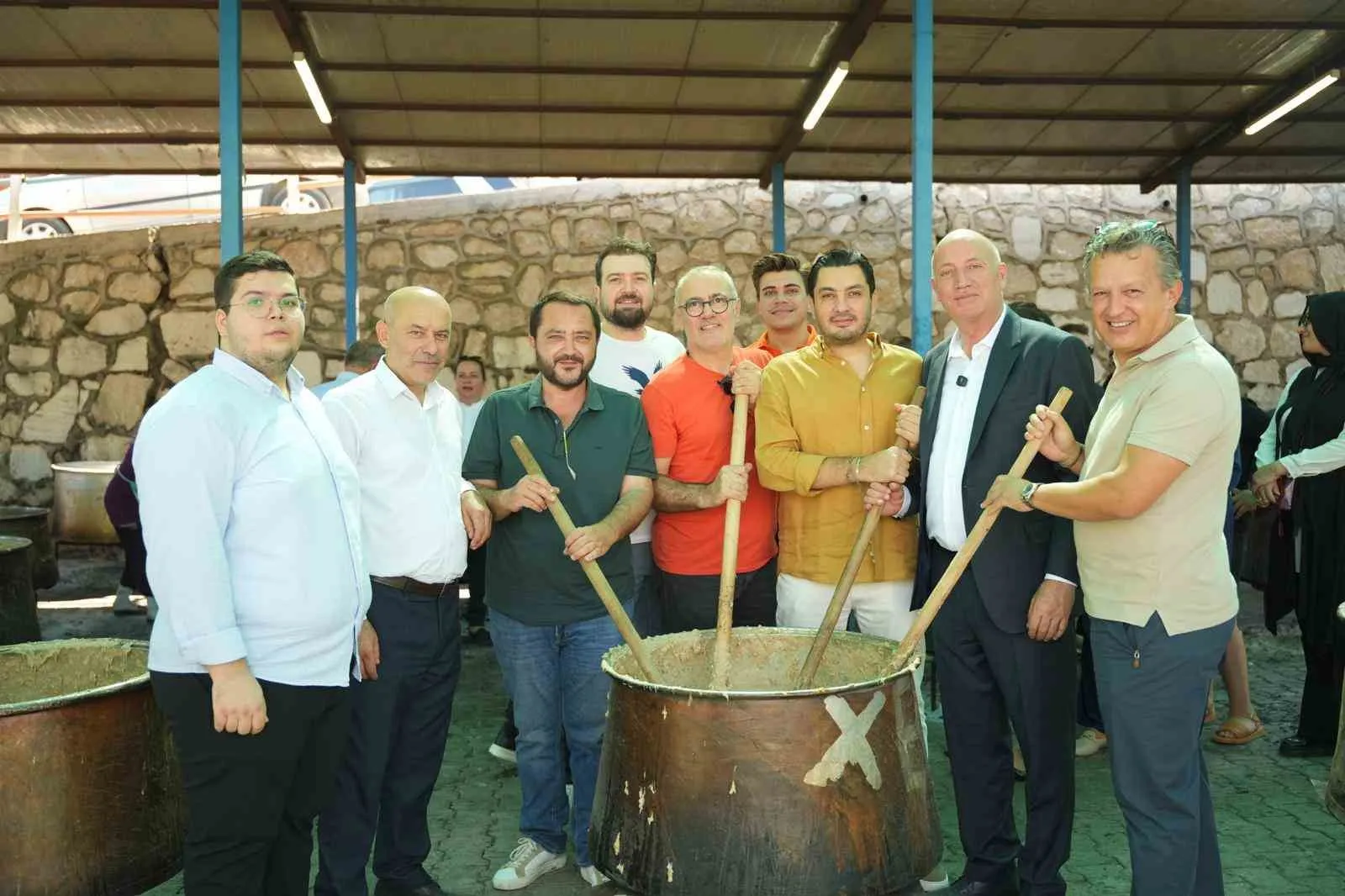 Babadağ’da dev kazanlar kaynadı: 60 bin kişilik lezzet şöleni