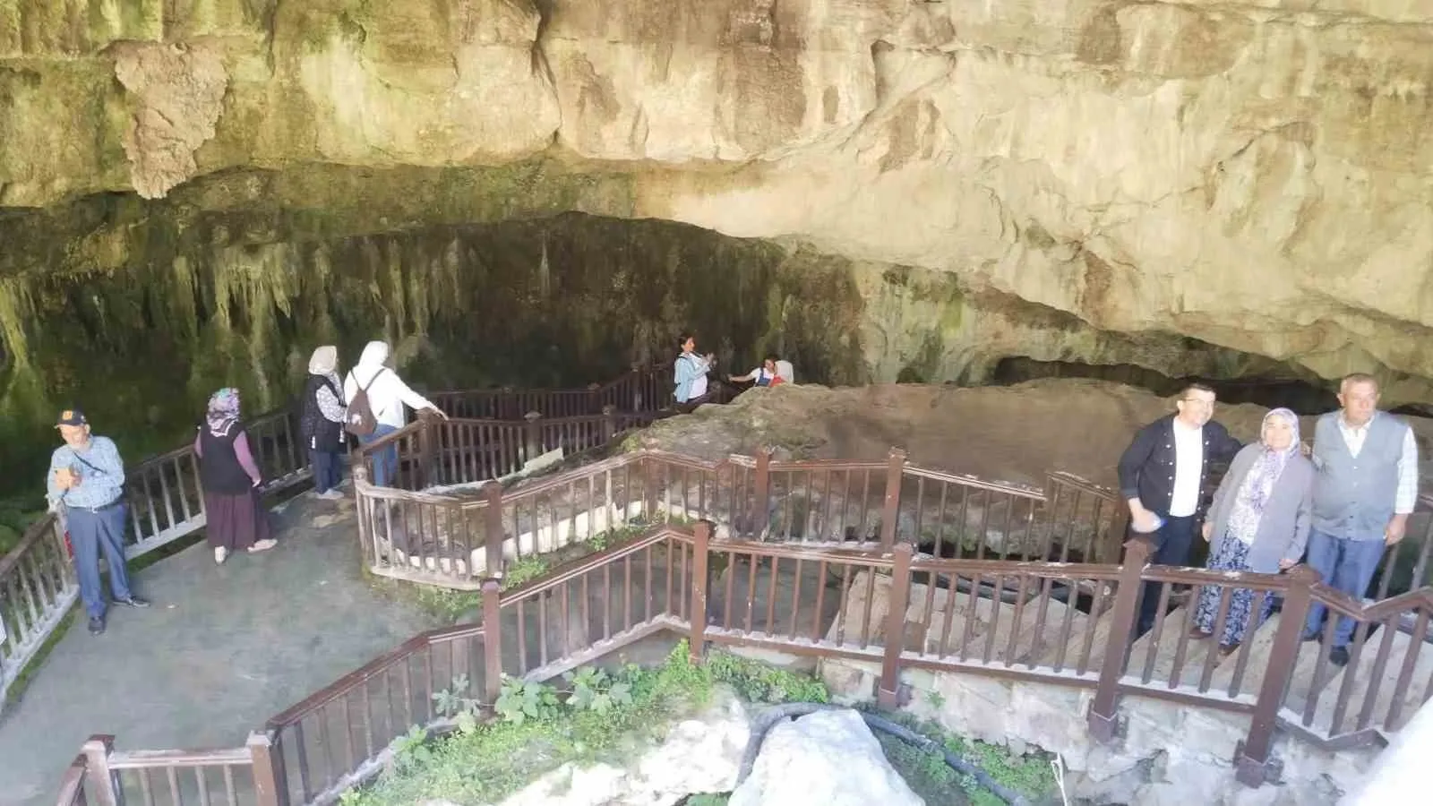 Kahramanlar Pamukkale’nin Büyüsüne Ortak Oldu: Karacasu’dan Anlamlı Yolculuk
