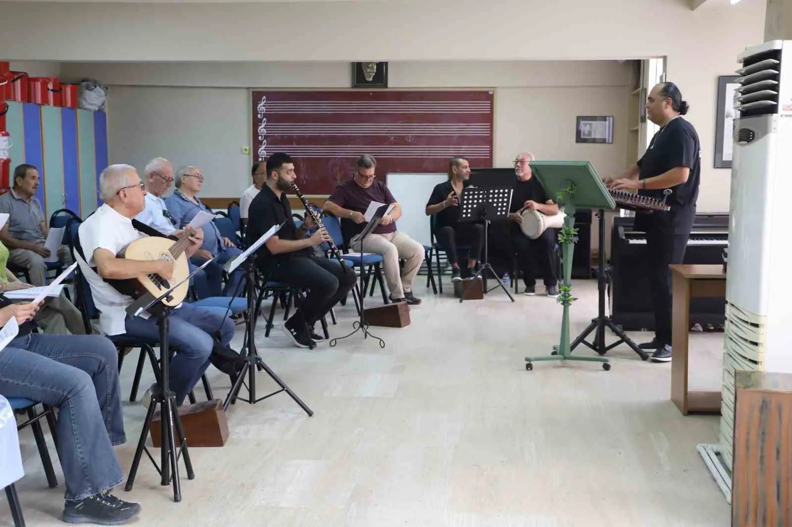 Nazilli’nin müzik geleneği 42 yıldır aynı tutkuyla sahnede