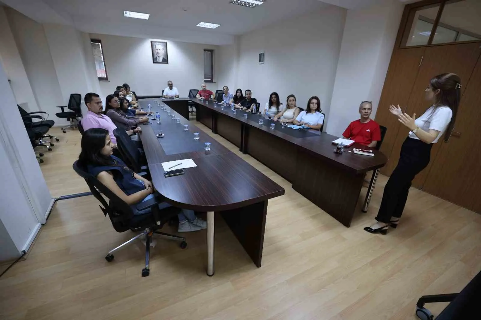 ** Denizli’de Sosyal Hizmetlerde Yeni Dönem: Saha Personeline İletişim Eğitimi