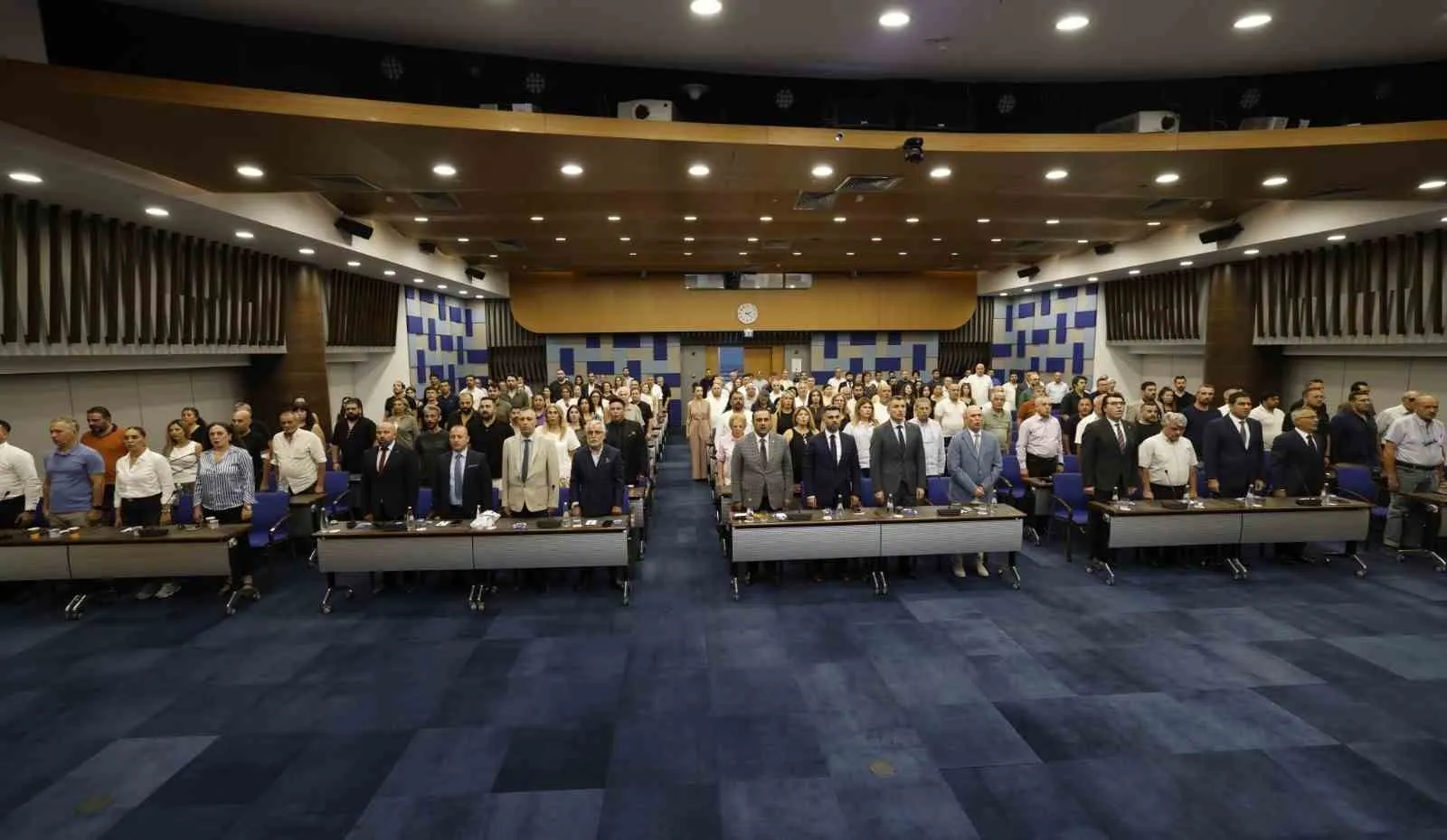 Ehliyet sınavlarında devrim niteliğinde değişim: 2027’de trafik bambaşka olacak
