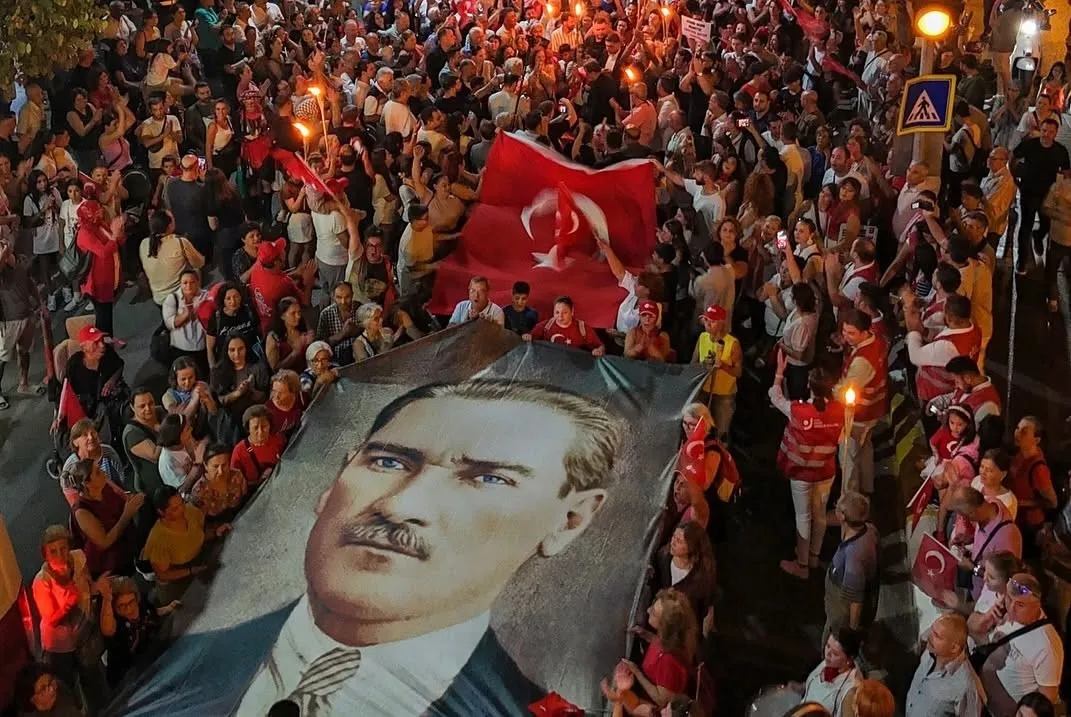 Efeler’de kurtuluş günü heyecanı: 104. yıla özel dev kutlama programı