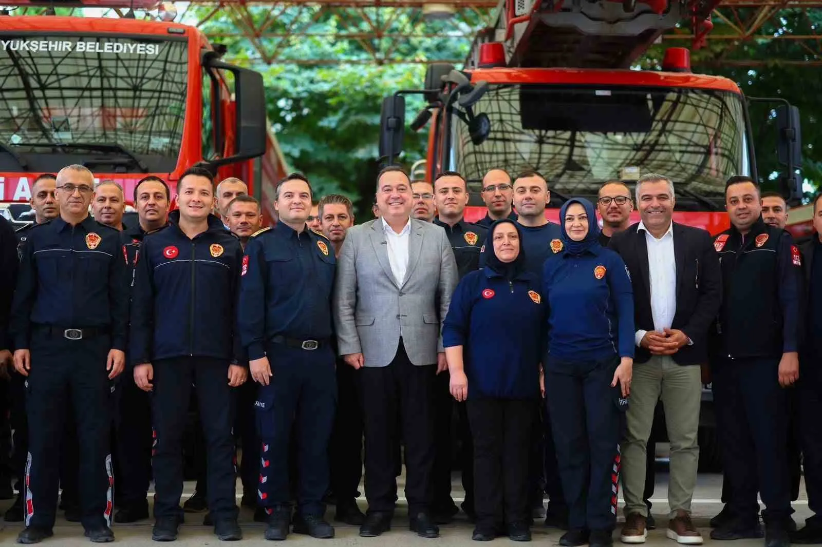 Manisa’nın kahramanlarına Başkan Dutlulu’dan anlamlı ziyaret
