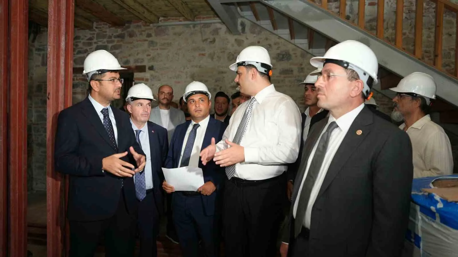 İzmir’in kalbinde 550 milyonluk dönüşüm: İnan’dan muhalefete "özür" daveti