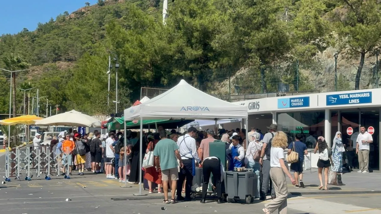 Marmaris turizmde vites büyüttü: Hedef 270 bin yolcu