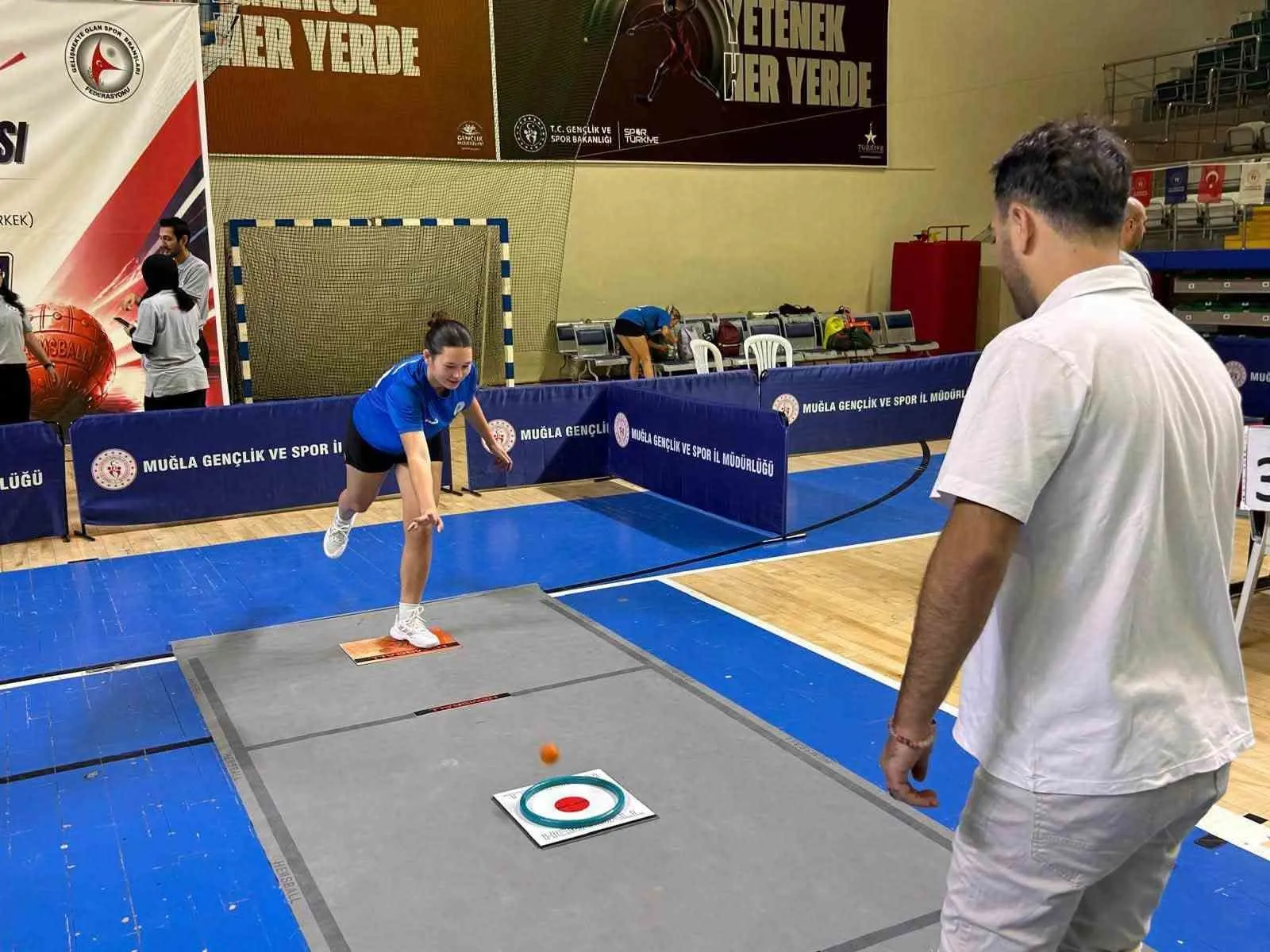 Hemsball sahnesinde Muğla rüzgarı: Milli sporcu Sıla Aleyna madalya için parkeye indi