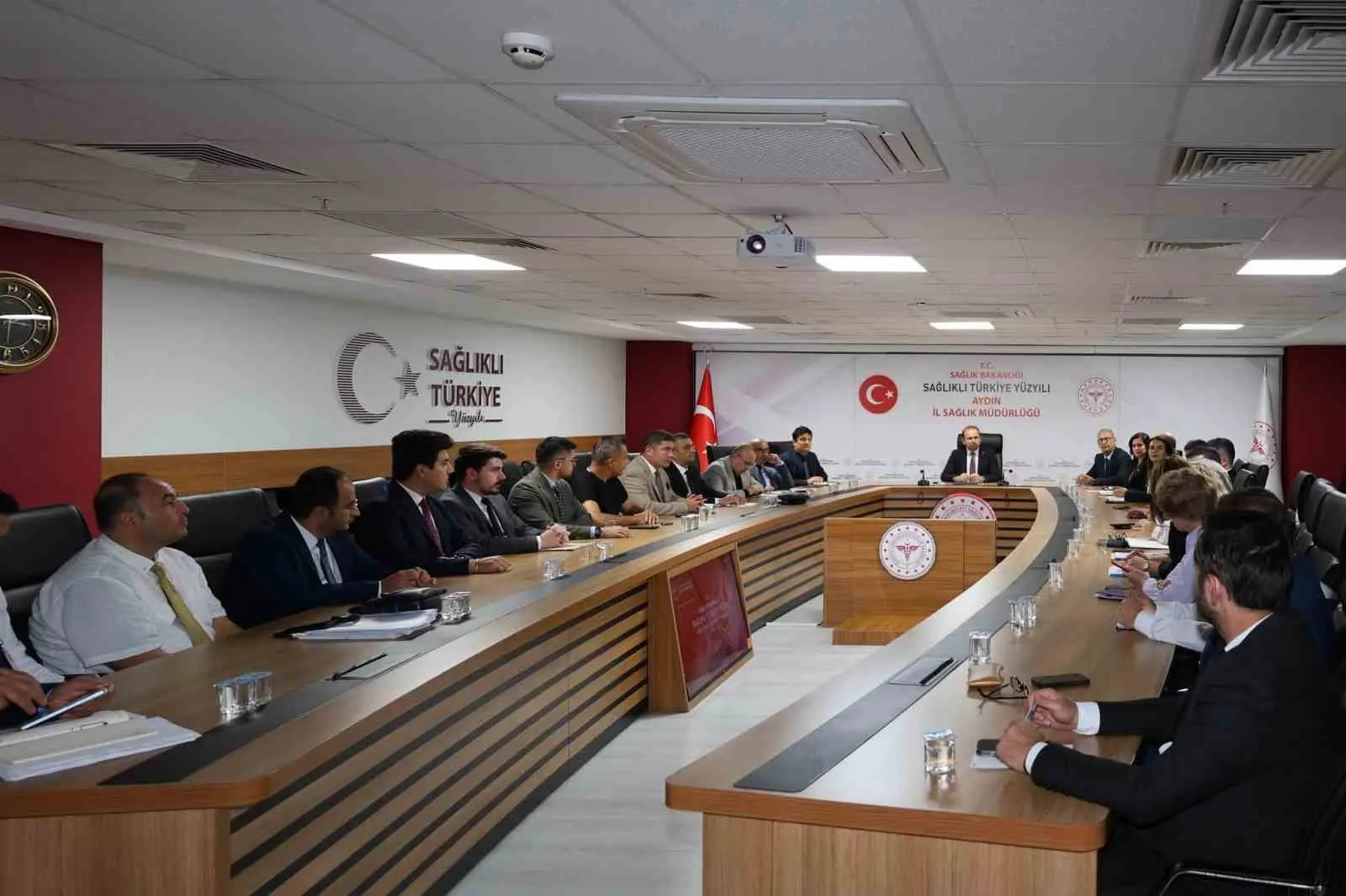 Aydın’da sağlıkta verimlilik masaya yatırıldı: Kamu hastaneleri mercek altında