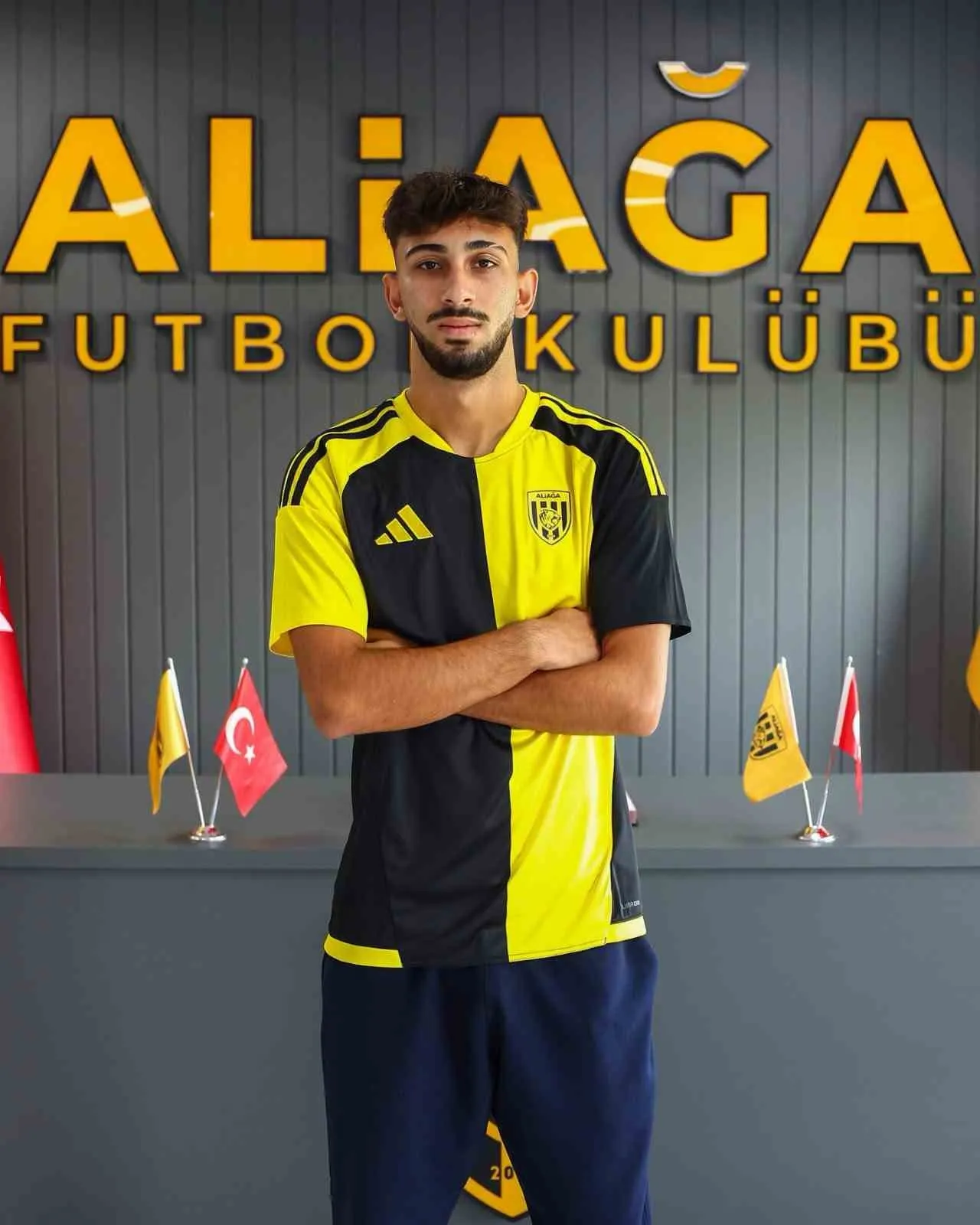 Aliağa FK'da çifte imza şov: Hücum hattına iki genç takviye