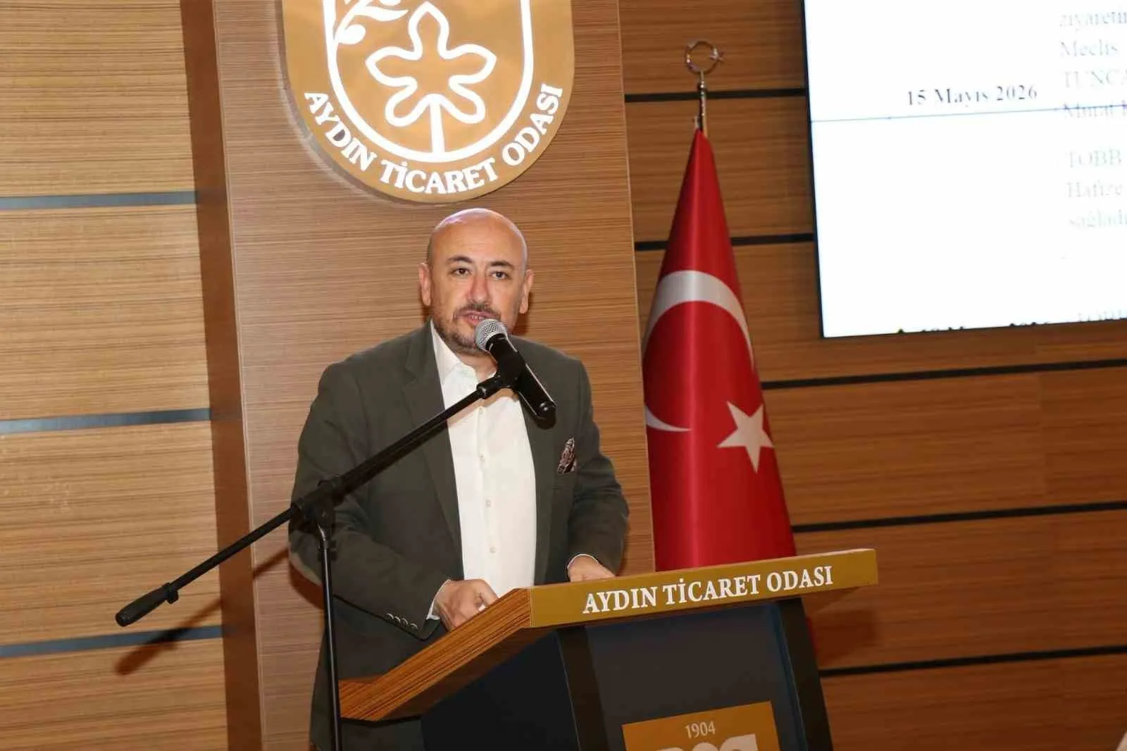 Hakan Ülken'den reel sektör uyarısı: Sanayide çarkların dönmesi için finansman şart
