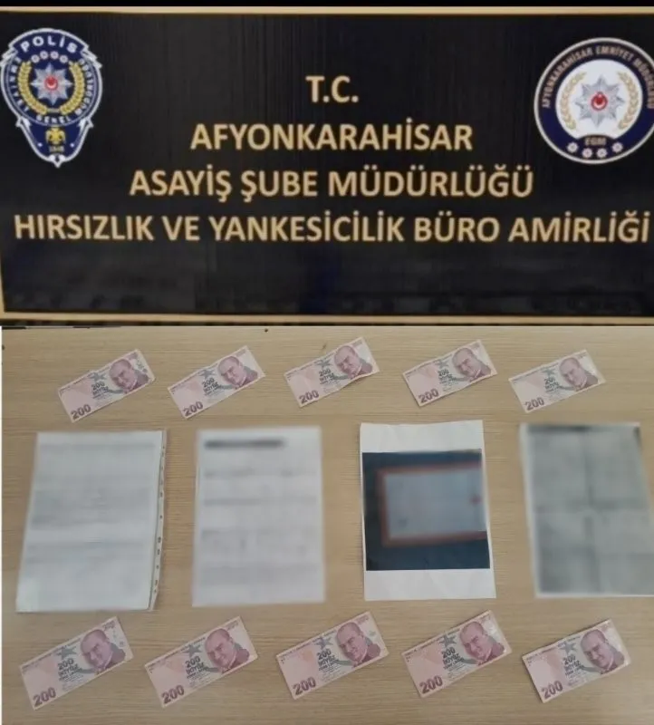 Afyonkarahisar sokaklarında geniş çaplı huzur operasyonu: 35 gözaltı