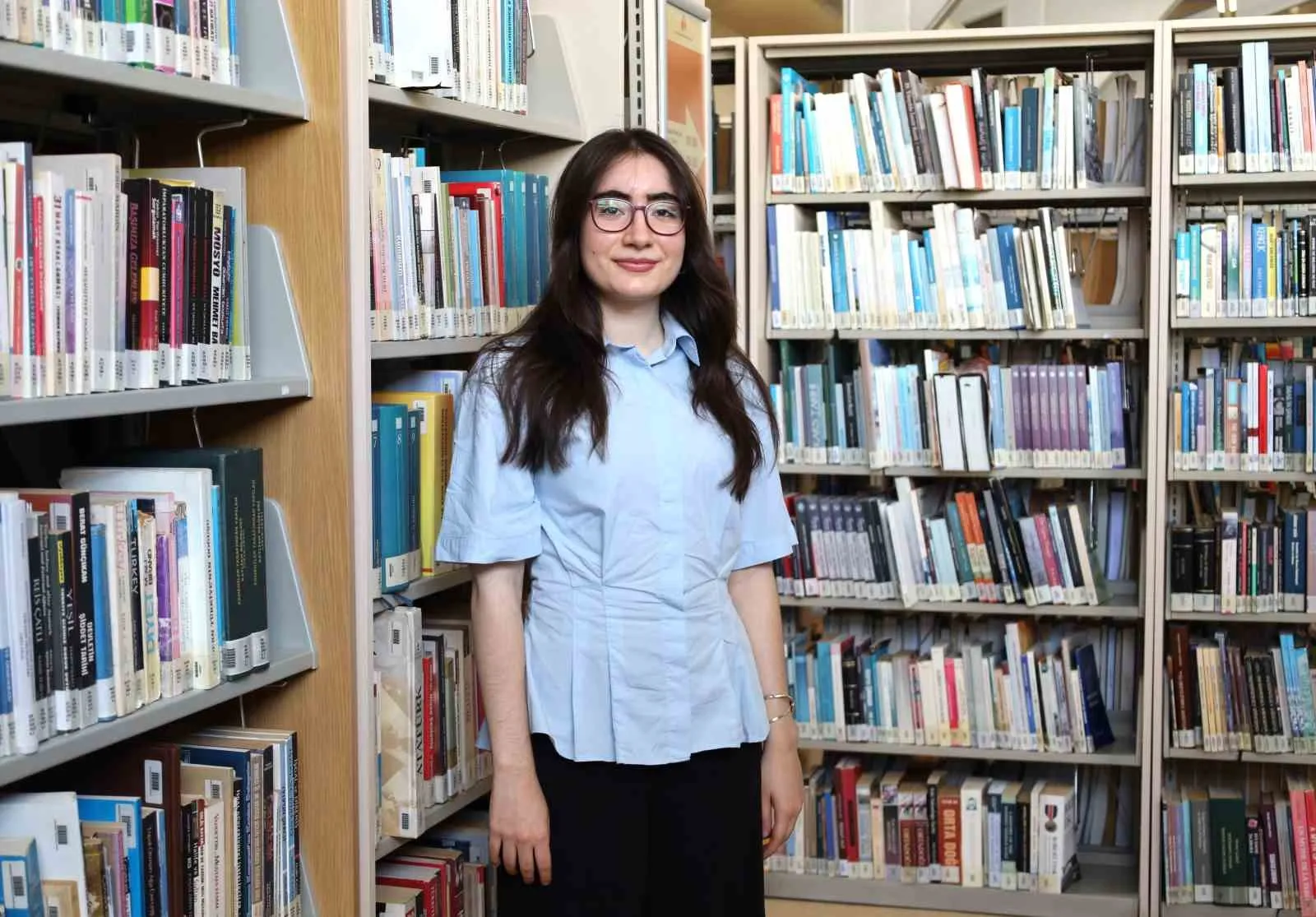 İzmirli genç yetenekten küresel başarı: Şiiri teknolojiyle buluşturdu, Avrupa’nın zirvesine yerleşti