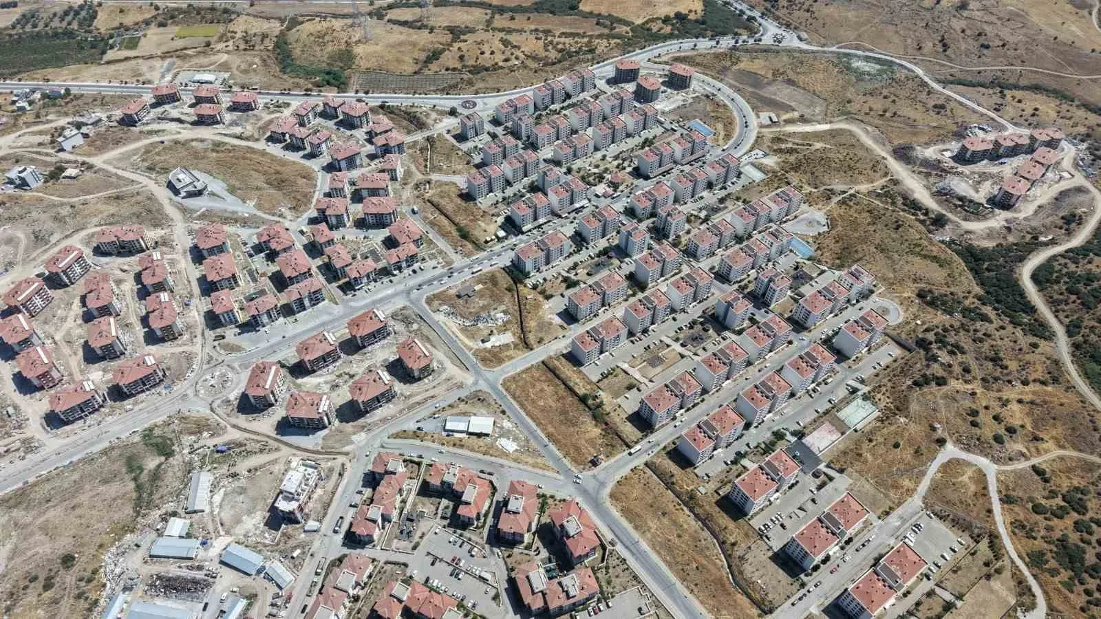 Akgedik TOKİ sakinlerinin su çilesi sona erdi: Altyapıya dev takviye
