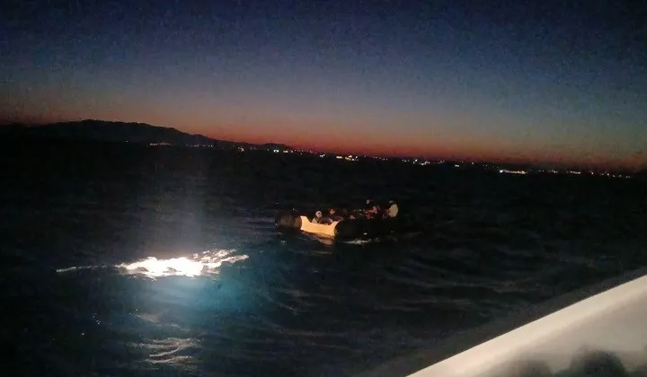 Ege'de insanlık dramı: Yunanistan'ın ölüme terk ettiği 57 göçmeni Türk ekipler kurtardı