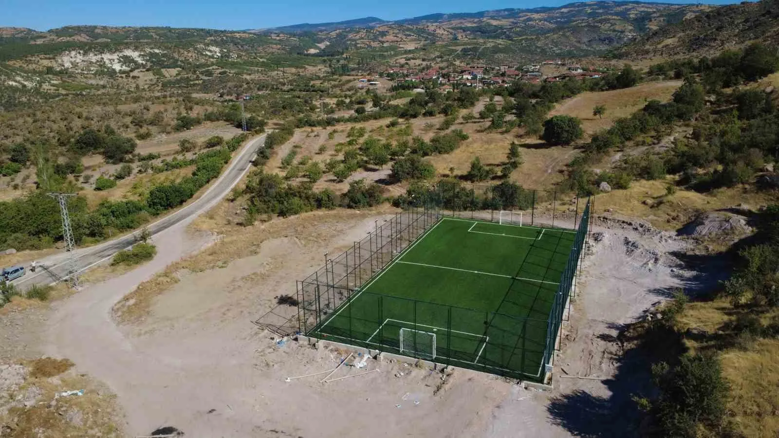 Demirci’de sporun adresi kırsala taşındı: 11 mahallede tesisleşme hamlesi tamamlandı