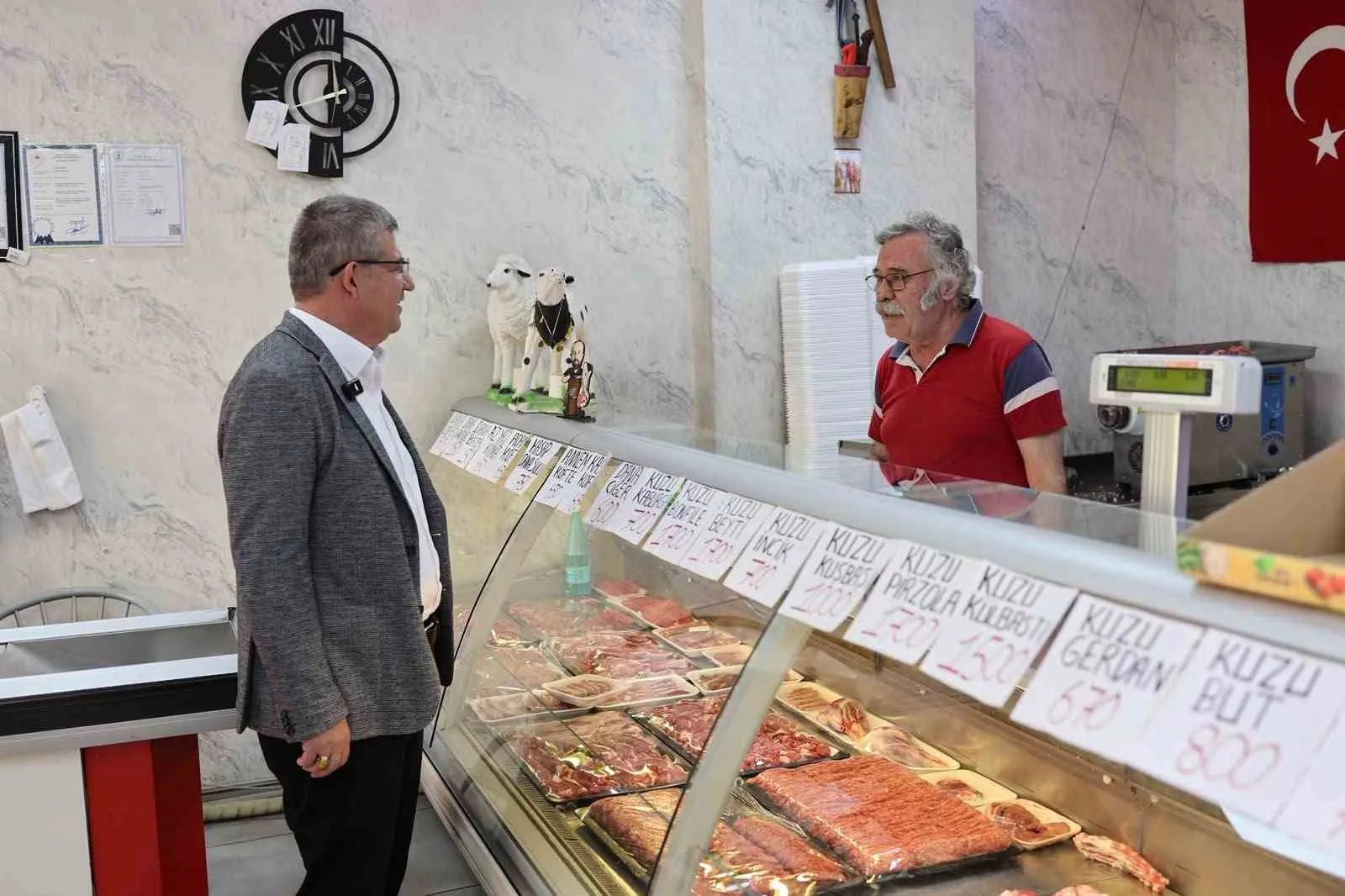 İstiklal Caddesi esnafından ulaşım isyanı: Subaşıoğlu sahaya indi