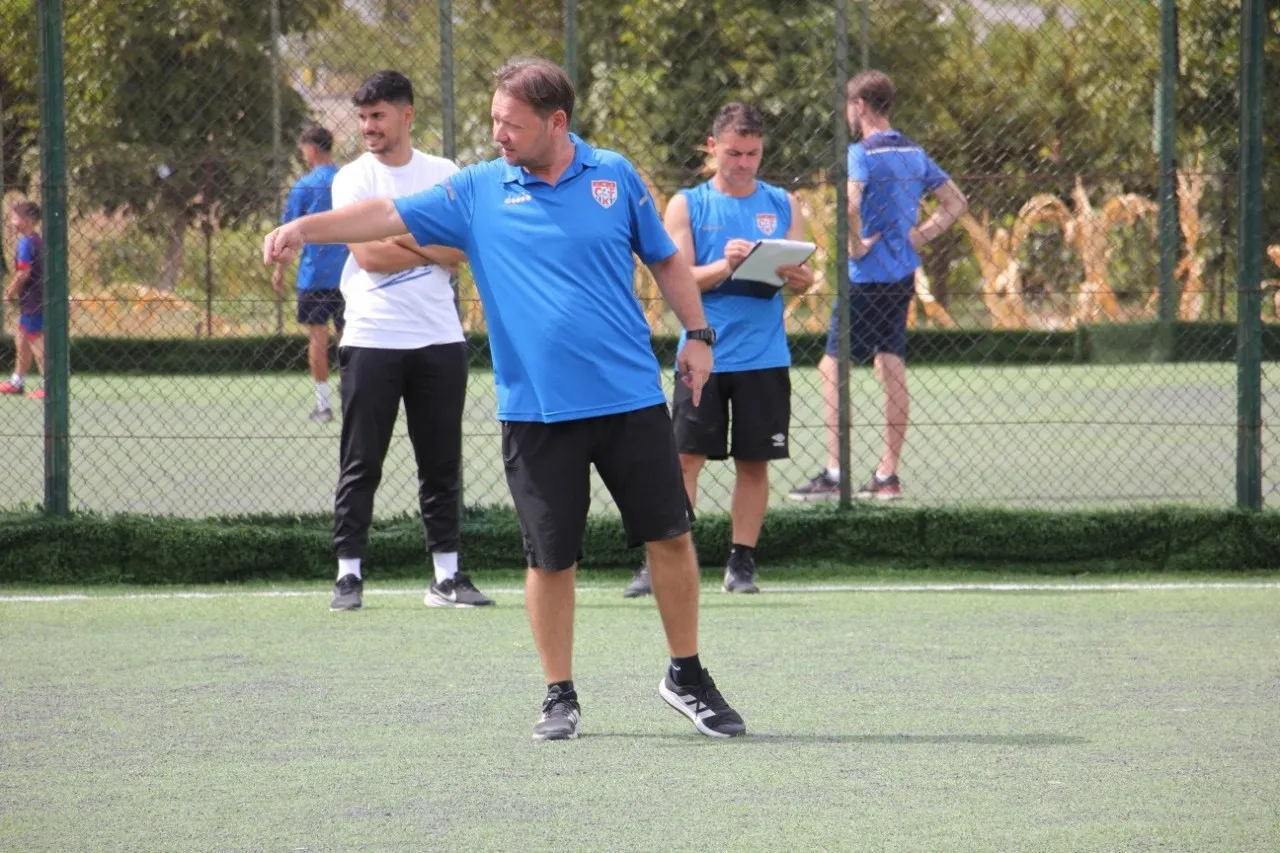 Denizli’nin genç yetenekleri dev kulüplerin radarında: Çamlık FK geleneği bozmuyor