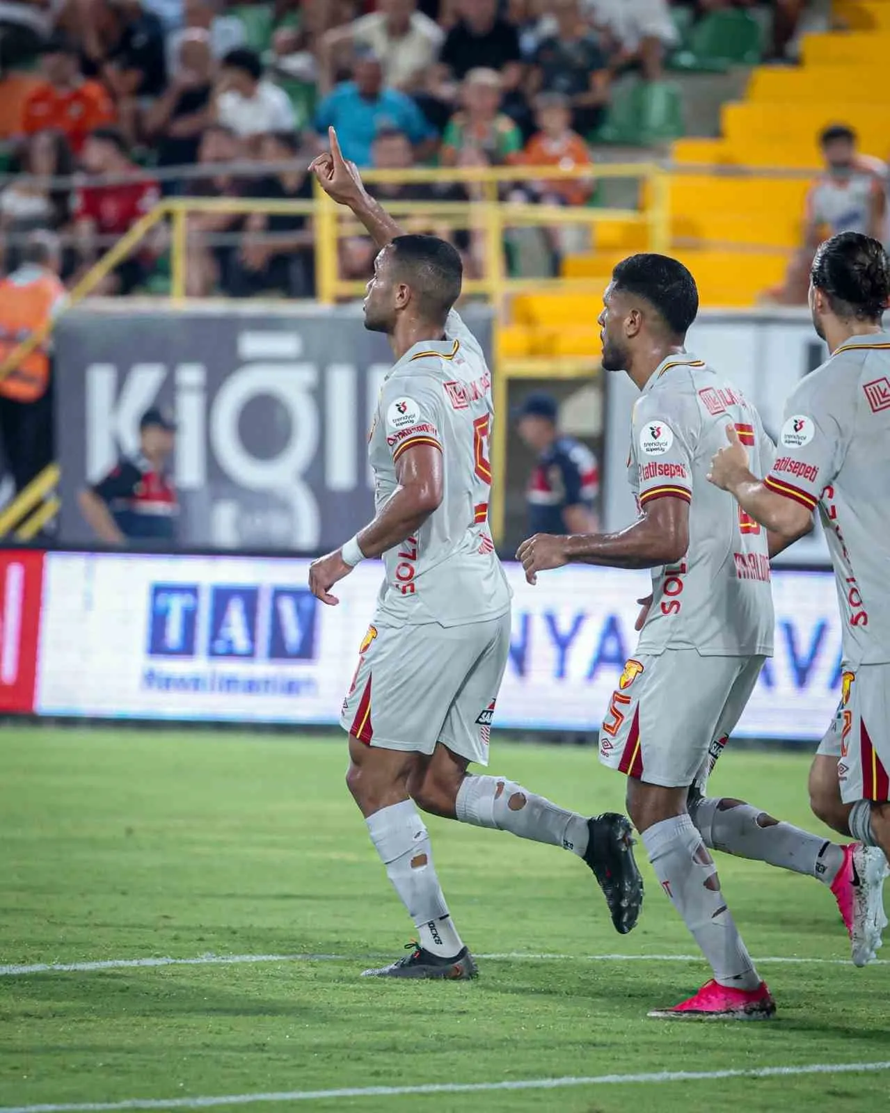 Göztepe’de kabus dolu başlangıç: İzmir ekibi galibiyete hasret kaldı