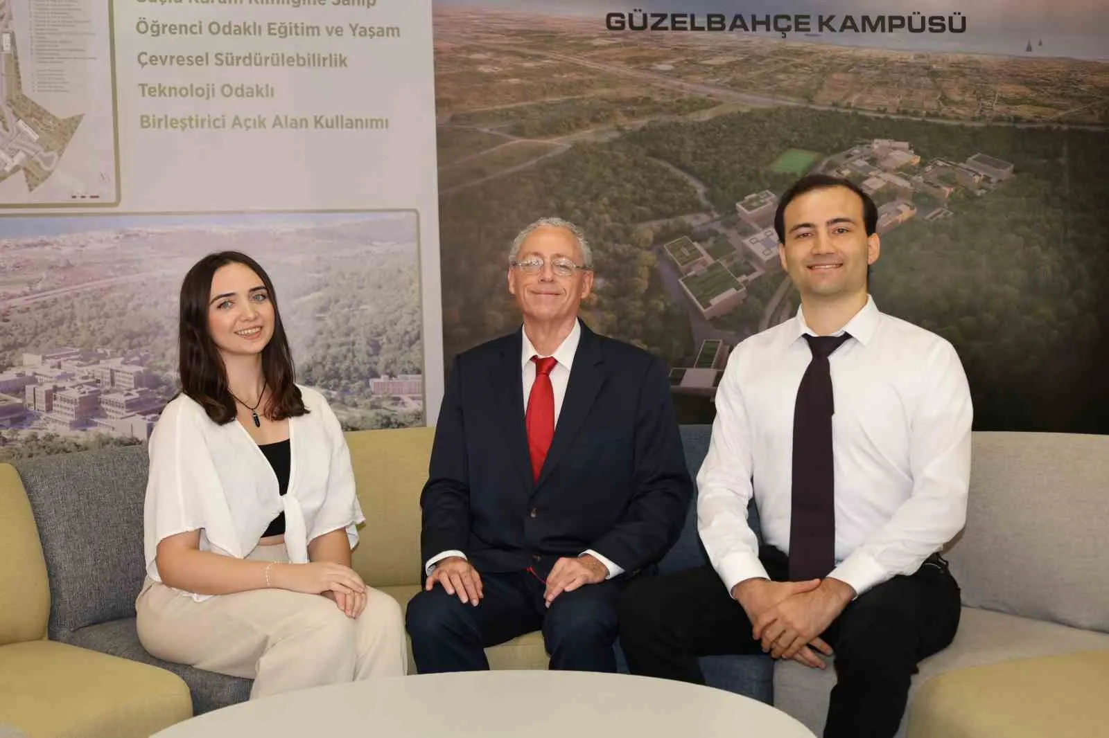 İzmirli genç mühendislerin uzay yolculuğu: İtalya’nın kapılarını araladılar