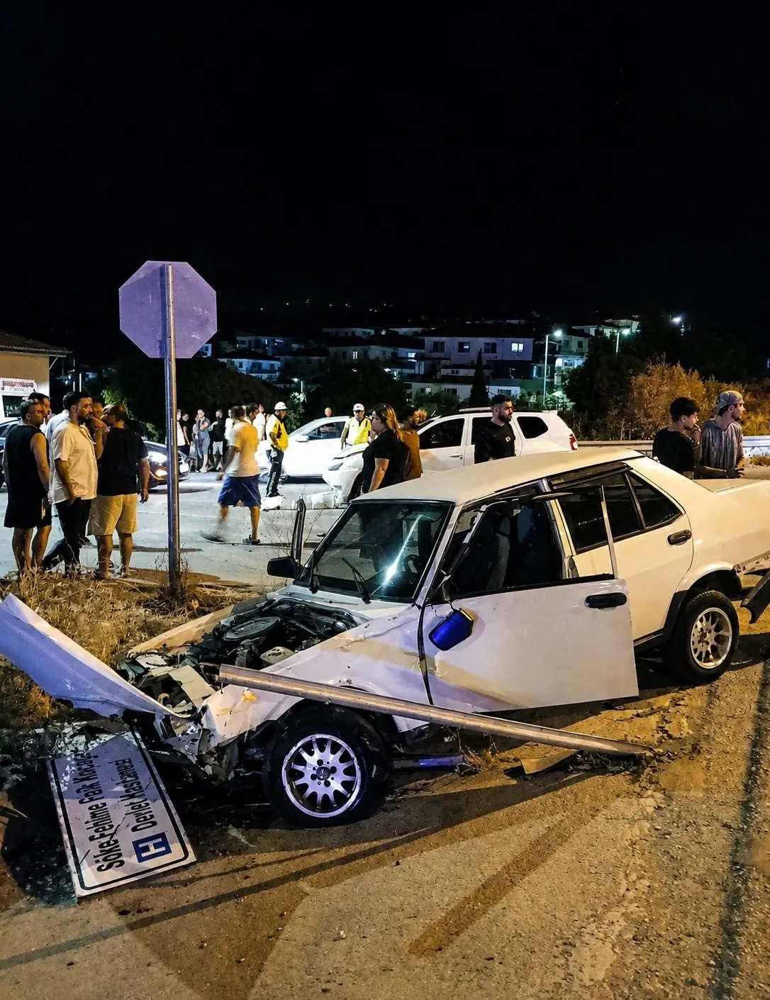 Söke’de Kavşakta Üç Araçlı Zincirleme Çarpışma: Çevre Yolu’nda Panik Anları