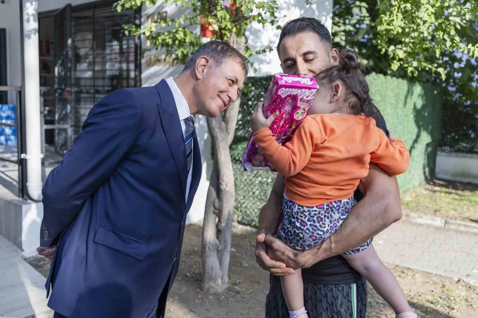 Buca’da saha mesaisi: Başkan Tugay’dan doğrudan çözüm sözü